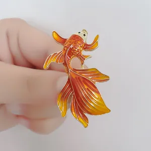 Chinese Style Enamel Goldfish Brooch Zinc Alloy Animal Pin Vintage Artistic Suit Accessory For Women Men Gift Jewelry