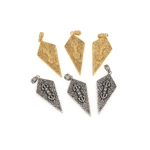 18K vergoldete drachenförmige Vajra-Anhänger in Gold und Silber mit Reliefverzierung