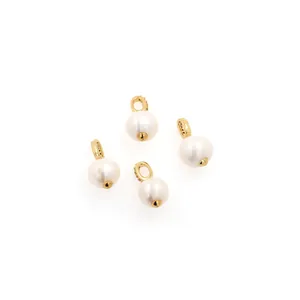 Lot de 4 pendentifs perles dorés 18K avec zircons pour la création de bijoux DIY