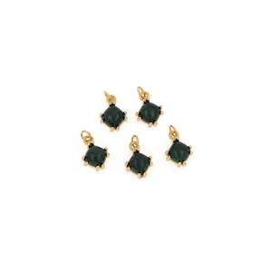Cinq pendentifs carrés en malachite avec dorure 18K pour la création de bijoux