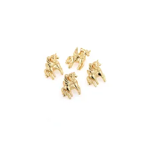 Lot de 4 pendentifs Pégase licorne plaqués or 18K avec zircon pour bijoux DIY