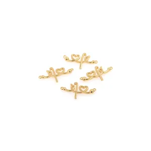 18K vergulde hartvormige letterhanger met zirkonia voor DIY sieraden maken