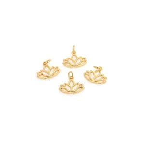 Lot de quatre pendentifs fleur de lotus en plaqué or 18K avec zircone pour bijoux DIY