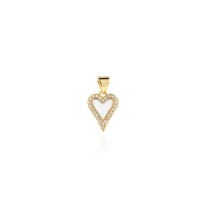 Pendentif cœur plaqué or 18 carats avec zircons et incrustation en nacre au centre