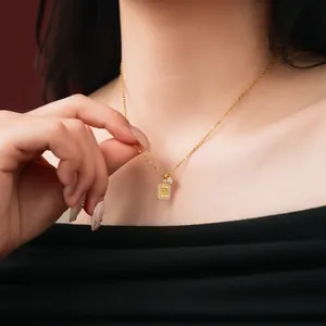 Elegant gold S925 silver square pendant necklace with inlaid white zircon for women
