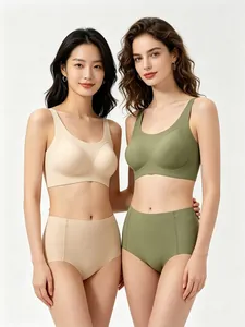 Détails d'ensembles de soutiens-gorge sans coutures et culottes hautes en beige et olive