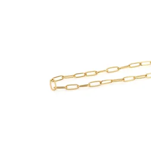 18K gold-plated paperclip chain with alternating smooth and twisted oval links for DIY jewelry