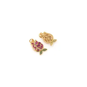 Lussuoso ciondolo tulipano placcato oro 18K con pietre verdi e intarsi in zircone rosso