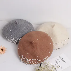 Woll-Baskenmützen für Mädchen in Grau, Cremeweiß und Braun mit eleganter Perlenverzierung