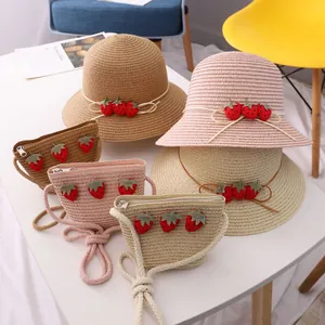Ensemble chapeau de paille et sac bandoulière fraise pour fille protection solaire été