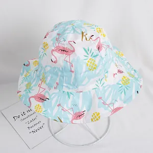 Cappello a secchiello traspirante per bambini con stampa fenicottero e ananas per l'estate