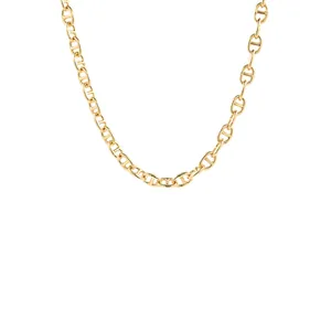 Dettaglio delle maglie della catena a naso di maiale placcate oro 18K per gioielli fai da te