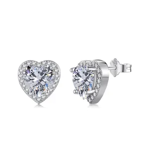 Boucles d'oreilles cœur en argent 925 avec zircons scintillants de style halo