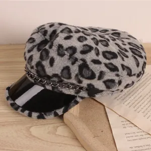 Casquette gavroche léopard pour filles avec visière noire et chaîne métallique