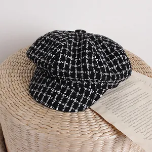 Cappello newsboy classico in tweed a quadretti bianco e nero per bambini