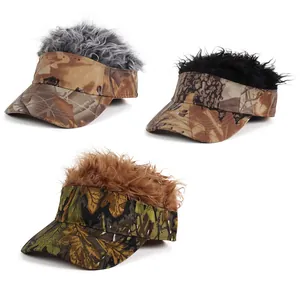 Casquettes de baseball camouflage avec perruques synthétiques en plusieurs couleurs