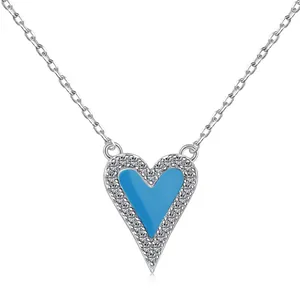 Élégant collier en argent S925 avec pendentif cœur en émail bleu et oxydes de zirconium