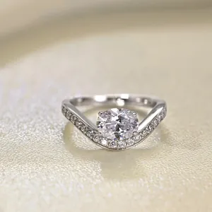 S925 sterling silver crown ring with oval zircon in a V-shaped pavé diamond band