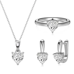 Elegante set di gioielli a cuore in argento sterling S925 con collana e anello