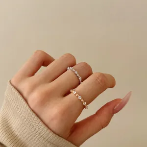 Elegant S925 sterling silver and rose gold heart rings set with zircon stones