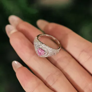 Anello a cuore in argento S925 con zircone rosa e pavé di diamanti per donna