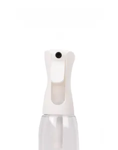 Detail of ergonomic spray head and twist-open neck on transparent 200ml plastic bottle