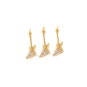 Tres colgantes de guitarra bañados en oro de 18K con circonitas para joyería artesanal