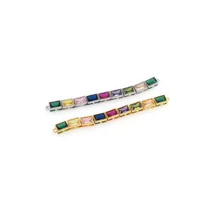Connecteurs de bijoux en laiton avec zircons colorés incrustés en finitions or et argent
