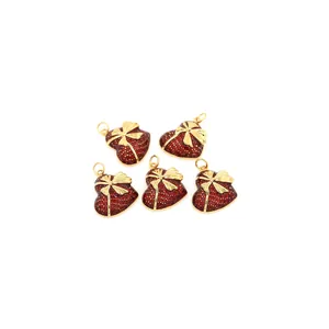 Set di 5 ciondoli a cuore placcati oro 18K in smalto rosso con fiocco per gioielli DIY