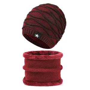 Men's winter knit beanie and scarf set with fleece lining in burgundy and black