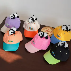 Kinder Baseballkappe Mit Farbbloch-Design Und Gefülltem Panda-Spielzeug Baumwolle Stickerei Sonnenhut Atmungsaktive Kopfbedeckung