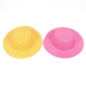 Mini chapeaux de paille DIY pour enfants en jaune et rose pour peinture créative