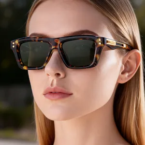 Fashion Square Frame Sunglasses For Men UV400 Protection PC Frame With Metal Hinge Retro Outdoor Driving Shading Sunglasses