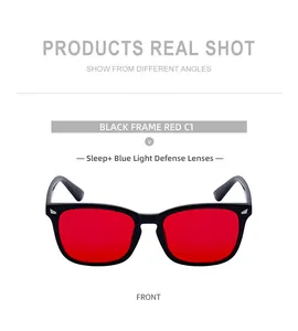 Detalle de gafas cuadradas con lentes rojas Sleep+ de protección contra la luz azul