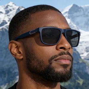 Lunettes de soleil polarisées bleu marine mat pour homme avec verres anti-UV gris