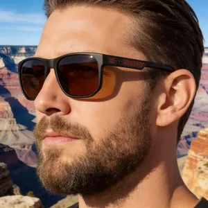 Lunettes de soleil polarisées pour hommes monture noire mate et verres bruns de plein air