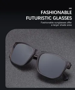 Lunettes de soleil polarisées carrées gris foncé avec de grands verres modernes