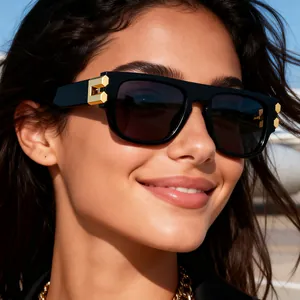 Women Fashion Oversized Square Photochromic Sunglasses UV400 Protection Retro Metal Decoration Outdoor Daily Eyewear