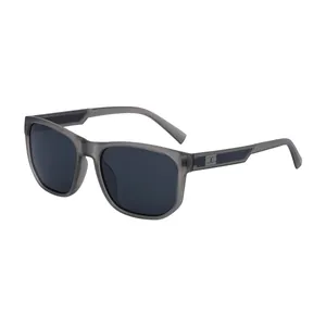 Lunettes de soleil polarisées carrées pour hommes avec monture grise et branches bleues