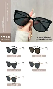 Détail de cinq paires de lunettes de soleil polarisées œil-de-chat multicolores