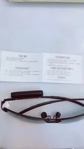 Détails des lunettes de soleil polarisées Bluetooth avec manuel d'utilisation et commandes