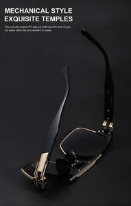 Détail de lunettes de style mécanique : branches en PC noir et charnière en métal doré