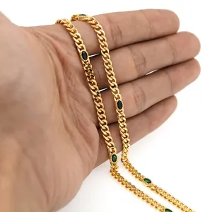 Λήψη macro αλυσίδας Cuban 18K gold-plated με οβάλ πράσινα σμαραγδένια ζιργκόν
