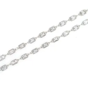Elegante Silberkette mit rechteckigen Zirkonia-Steinen für DIY-Schmuckherstellung