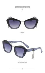 Lunettes de soleil œil de chat à monture grise transparente et verres dégradés violets