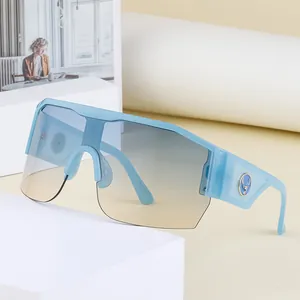 Lunettes de soleil Y2K semi-cerclées oversize avec monture bleu clair et verres dégradés
