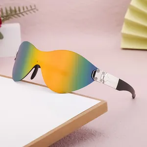 Rahmenlose einteilige Sportsonnenbrille mit regenbogenfarbenen verspiegelten Gläsern