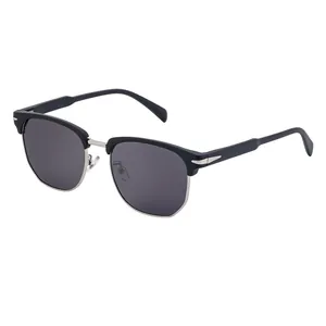 Lunettes de soleil carrées polarisées classiques avec monture noire et pont en argent