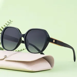 Damen Polarisierte Quadratische Sonnenbrille mit Verlaufsgläsern und Goldverzierung