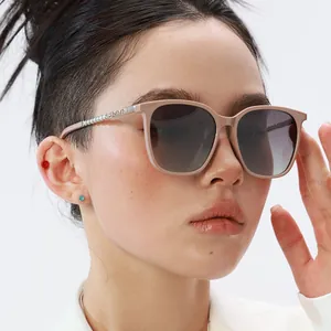 Women Oversized Square Sunglasses Luxury Artificial Pearl Chain Temple Gradient Lens Fashion UV400 Sun Protection Trendy Eyewear For Outdoor Party Driving